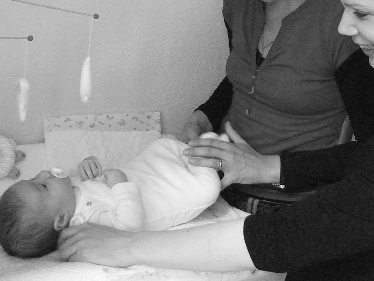 Emily (6 Wochen).